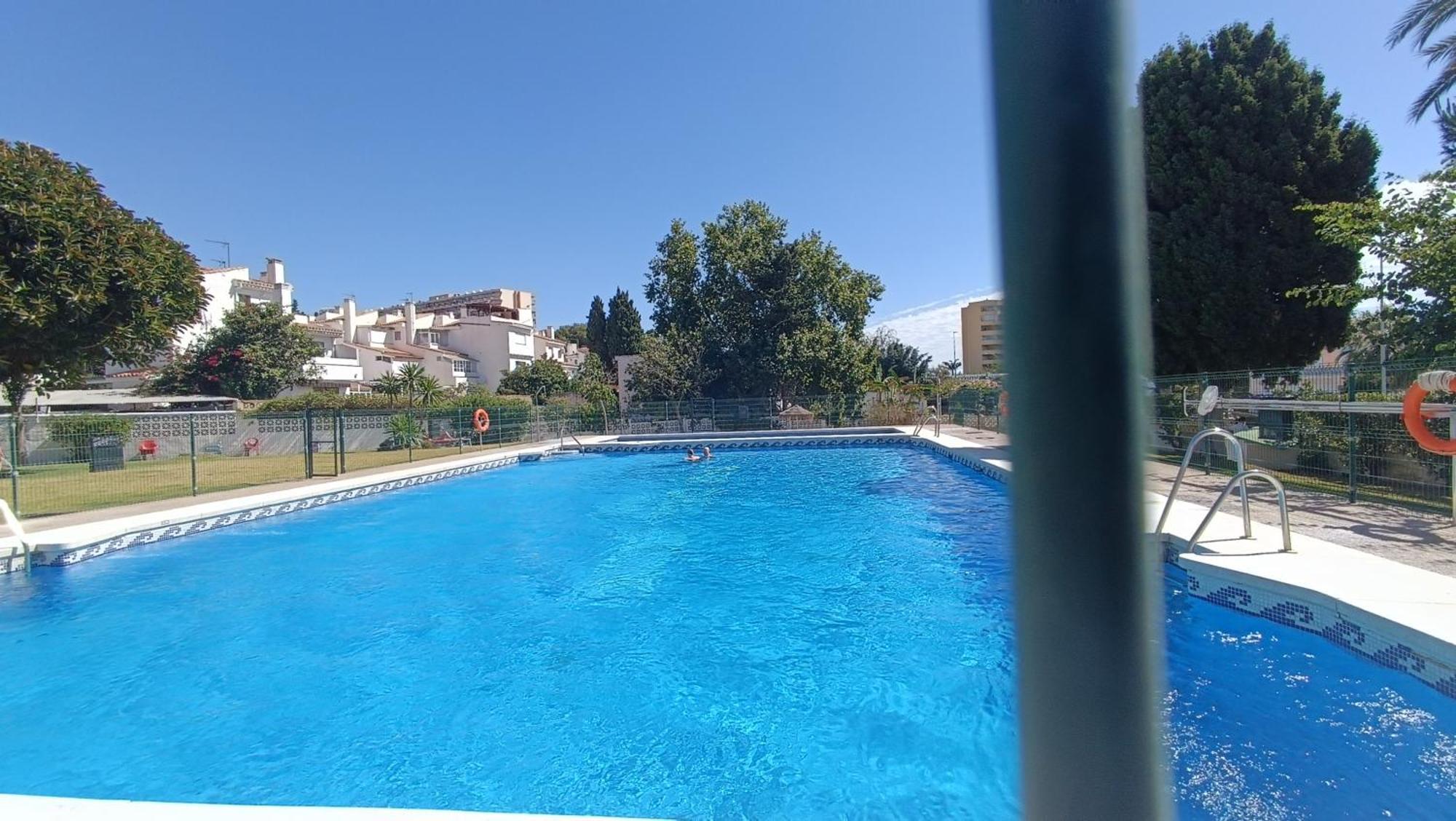 Mar Del Sur Lägenhet Benalmádena Exteriör bild